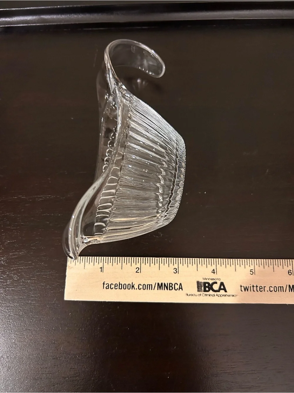 Williams Sonoma Fluted 25% Lead Crystal Gravy Sauce Boat 4 oz excellent